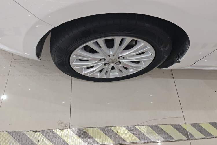 Used Buick GT 2015 15N Automatic Elite Version