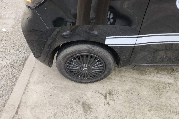 Used Wuling Hongguang MINIEV 2022 Macaron Premium Model – Lithium Ternary Battery