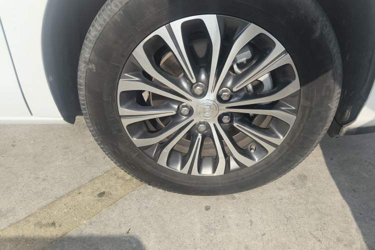 Used Buick GL8 2021 Land Cruiser Executive Class 652T Comfort Model