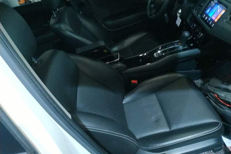 Used Honda Vezel 2020 1.5L CVT Elite Edition
