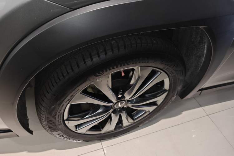 Used Lexus UX 2019 260h F SPORT All-Wheel-Drive Model China VI Standard
