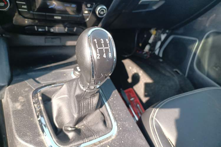 Used Geely Auto Vision X6 2016 1.8L Manual Luxury Model