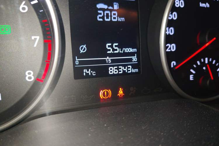 Used Hyundai Celesta 2018 1.6L Automatic GL Enjoyment Version China V Standard
