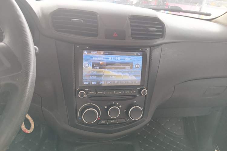 Used Wuling Hongguang 2014 1.5L S Standard Version