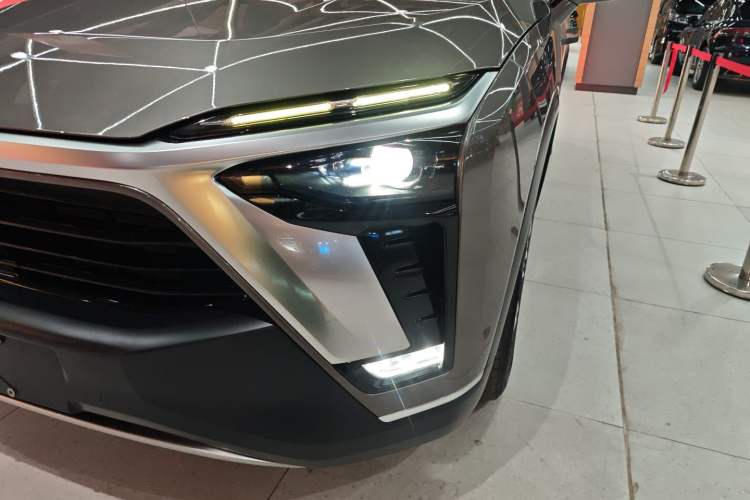 Used Nio ES8 2020 415 km Range 7-Seater Version