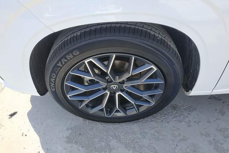 Used Changan UNI-Z 2025 1.5T Premium Edition
