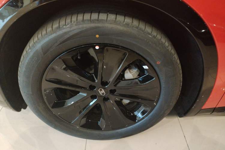 Used Hima Luxeed R7 2026 Model Pure Electric Max+ Exterior 4