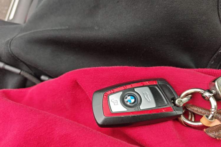 Used BMW 1 Series 2013 Revised 118i Sport Edition Interior 1