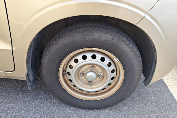 Used Wuling Hongguang V 2022 1.5L Jingqu Edition Electric-Assist LAR