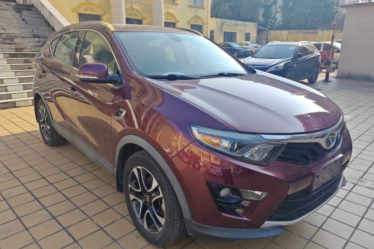 Used Soueast DX7 2015 1.5T Manual Luxury Model
