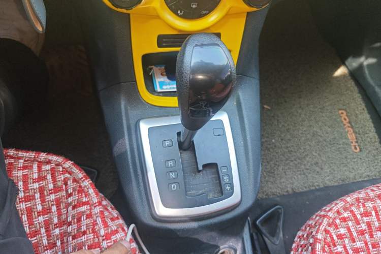 Used Ford Fiesta 2011 Hatchback 1.5L Automatic Sport Model Gear Lever