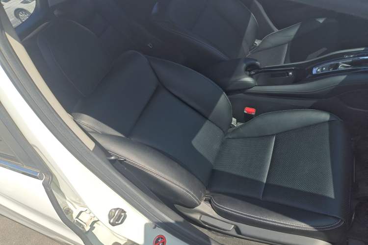 Used Honda Vezel 2017 1.5L CVT 2WD Comfort Model