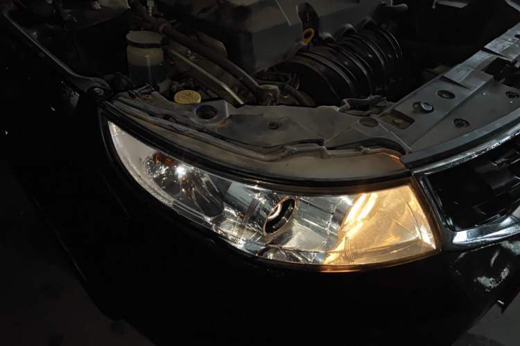Used Geely Auto Vision 2015 1.5L Manual Happiness Edition Right Front Headlight