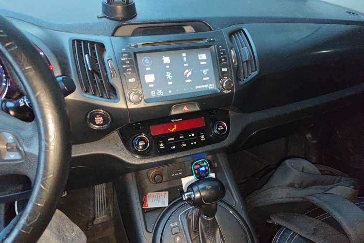 Used Kia Sportage R 2012 2.0L Automatic Two-Wheel Drive GLS