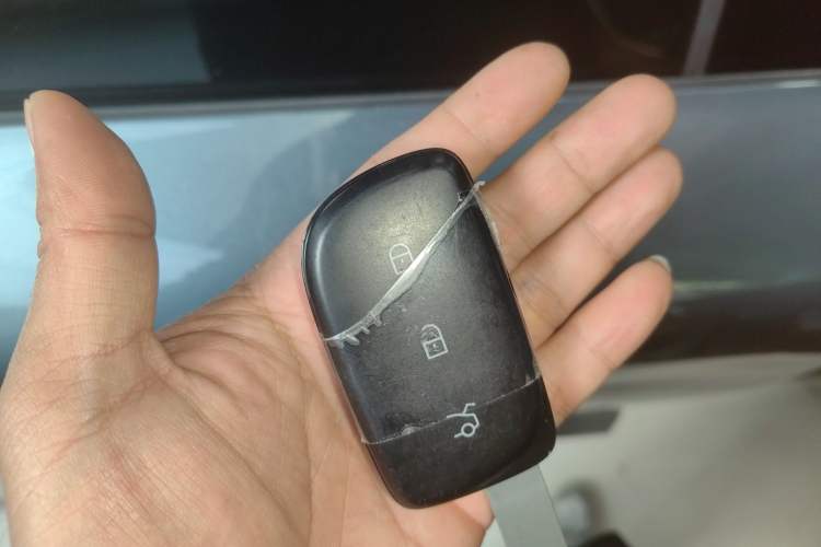 Used Lynk & Co Z10 2025 95 kWh 702 km All-Wheel-Drive Halo