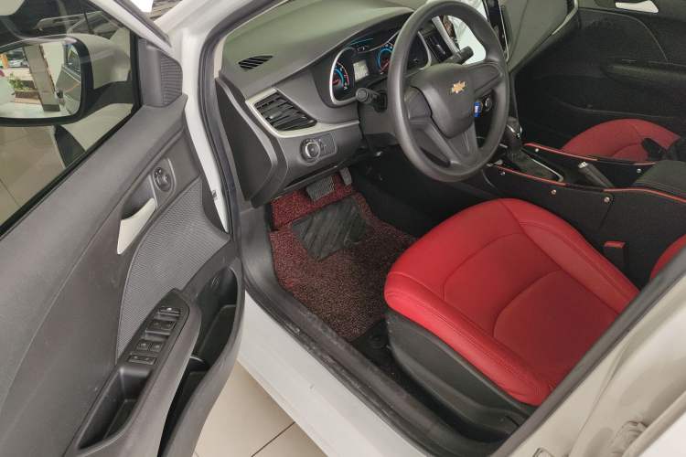 Used Chevrolet Cavalier 2019 320 Automatic Enjoyment with Sunroof Driver Seat