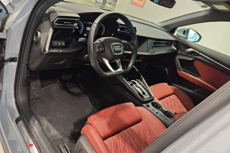 Used Audi A3 2025 A3L Limousine 35TFSI Prestige Edition + Luxury Selection Package
