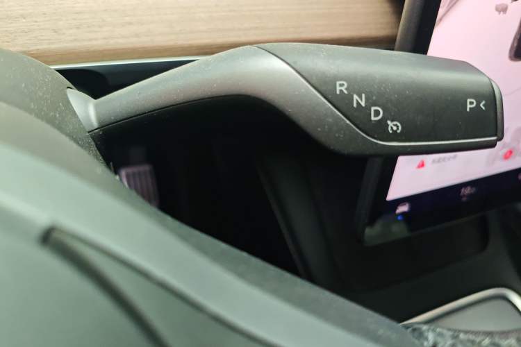 Used Tesla Model Y 2022 Rear-Wheel-Drive Version