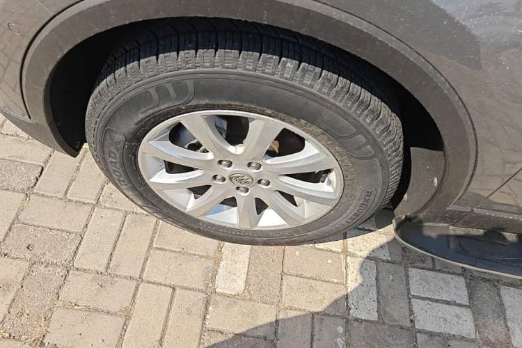 Used Buick Envision 2018 20T Two-Wheel Drive Luxury Model