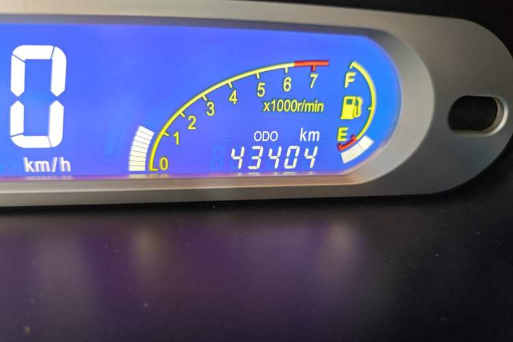 Used Chery QQ3 2012 Fashion Edition 1.0L Manual Champion Version
