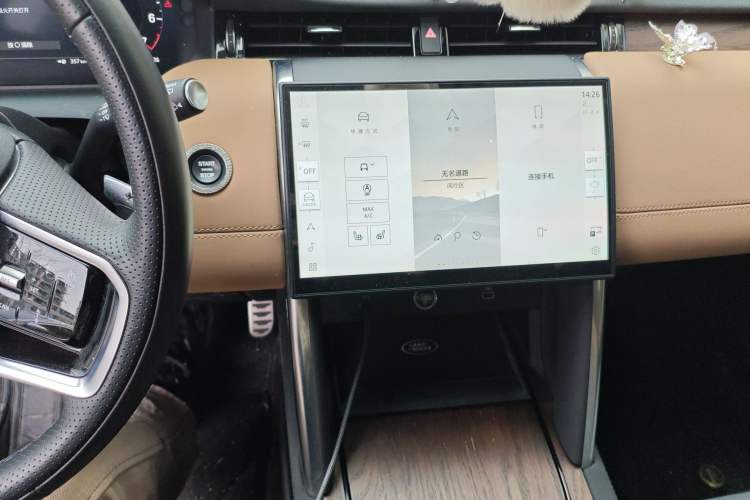 Used Land Rover Discovery Sport 2024 Luxury Custom Edition Audio And AC Panel