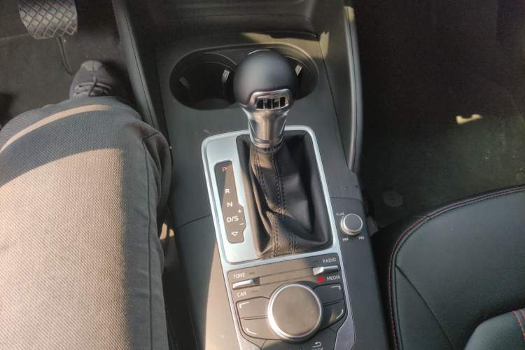 Used Audi A3 2016 Limousine 35 TFSI Ambition Edition
