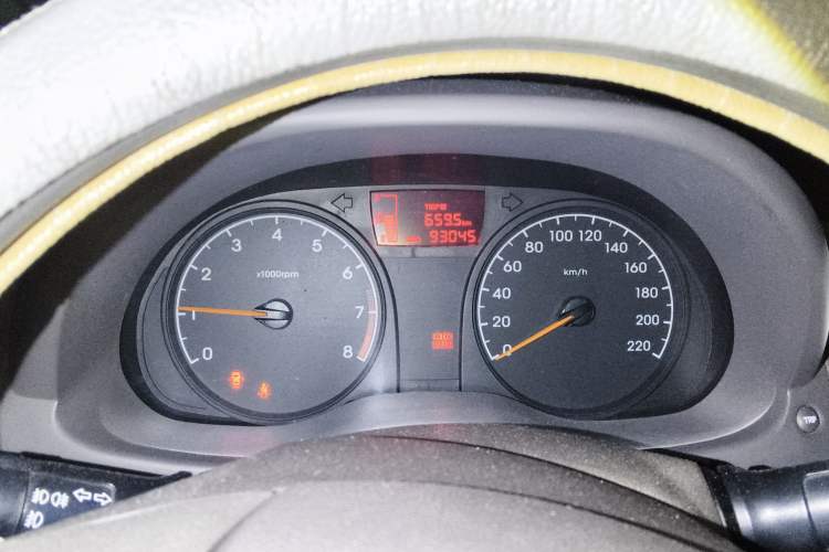 Used Hyundai Verna (older generation) 2010 Sedan 1.4L Manual Comfort GS
