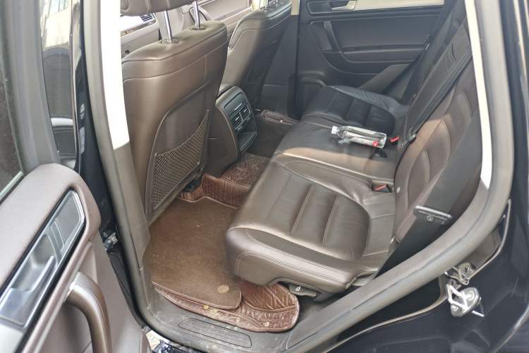 Used Volkswagen Touareg 2017 3.0 TSI Touareg Model Left Rear Seat