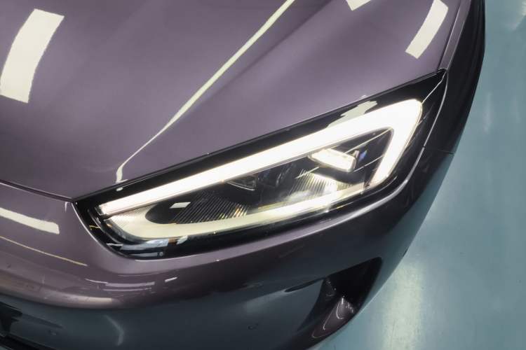 Used Hima AITO M5 2025 Extended-Range Ultra All-Wheel-Drive Version Left Front Headlight