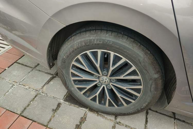 Used Volkswagen Sagitar 2019 200TSI DSG Comfort Version China VI Standard
