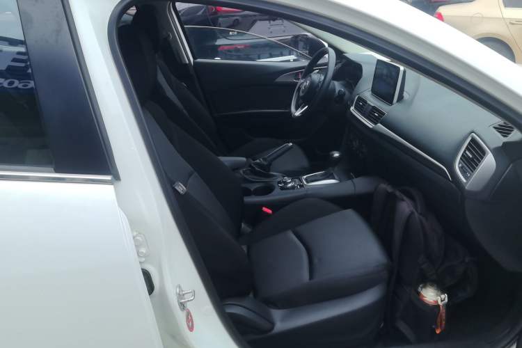 Used Mazda 3 Axela 2017 Sedan 1.5L Automatic Comfort Model Emission Standard China V Right Front Seat