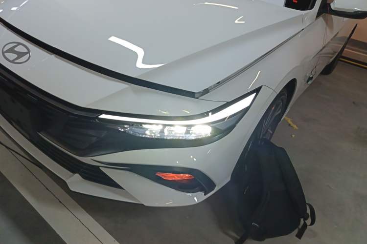 Used Hyundai Elantra 2023 1.5L CVT GLX Elite Edition Left Front Headlight