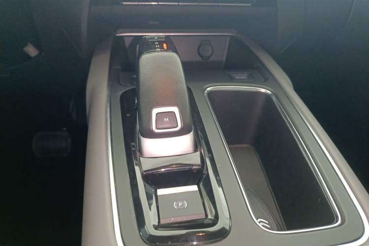 Used Citroen C5 AIRCROSS 2021 400THP Enjoyment Model Gear Lever