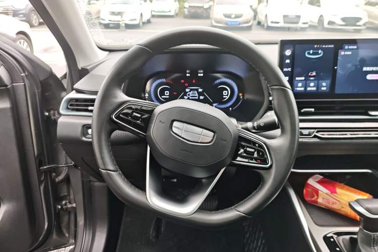 Used Geely Auto Emgrand 2025 4th Generation 1.5L CVT Luxury Version Steering Wheel