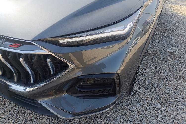 Used CHANGAN OSHAN X5 2021 1.5T DCT Prestige Edition Left Front Headlight