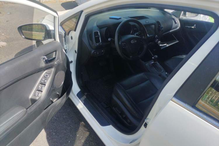 Used Kia K3 2013 1.6L Automatic Premium Driver Seat