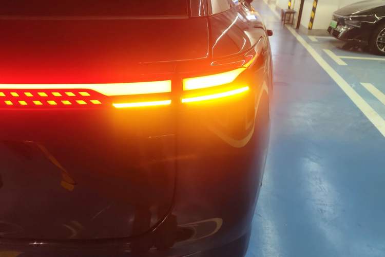 Used XPeng G9 2025 625 Long-Range Max
