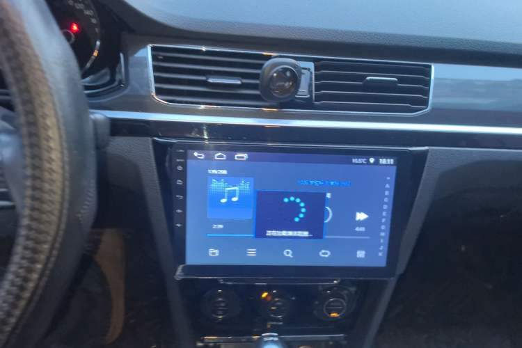 Used Volkswagen C-TREK 2018 230TSI DSG Luxury Version
