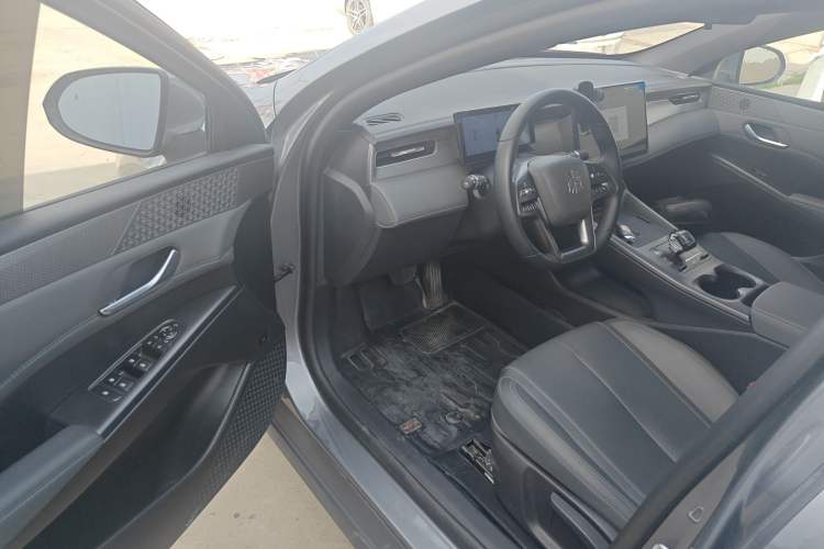 Used BYD Qin PLUS 2025 EV Smart Drive Edition 510KM Leading Model Driver Seat