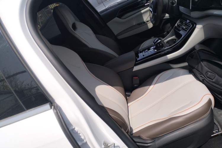 Used BYD Qin PLUS 2023 Champion Edition EV 510KM Leading Model Right Front Seat