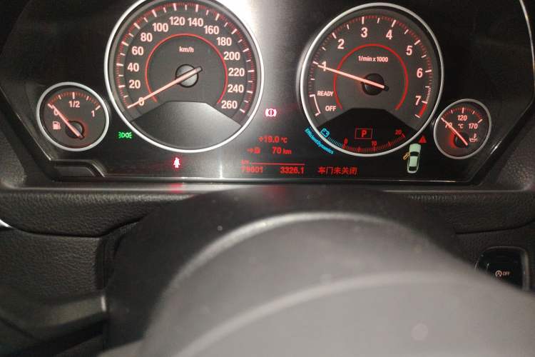 Used BMW 4 Series 2019 425i Gran Coupe M Sport Package Odometer Close Up