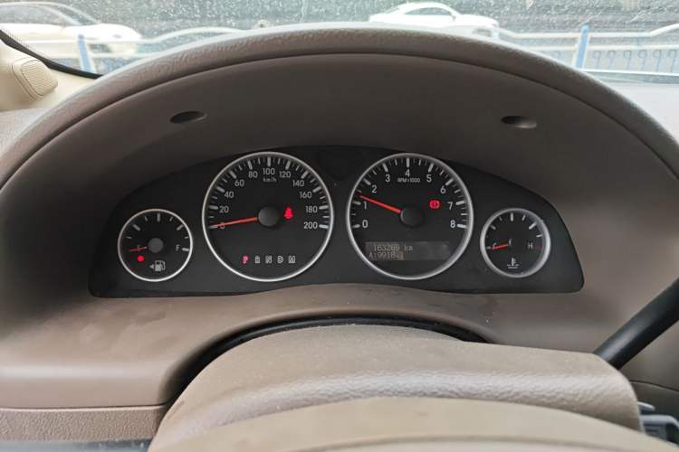 Used Buick GL8 2014 2.4L Classic Edition Instrument Cluster