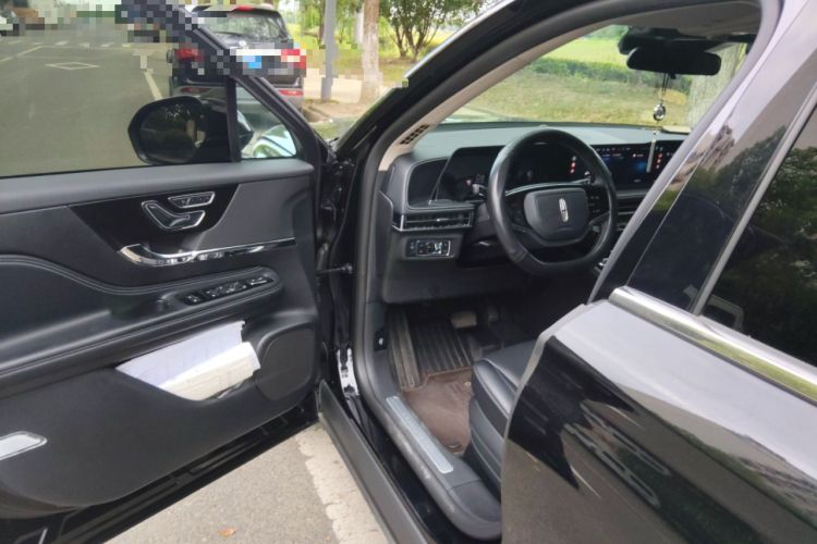 Used Lincoln Corsair 2024 2.0T Two-Wheel Drive Deluxe Edition
