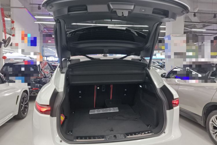 Used Jaguar F-PACE 2023 P250 R-Dynamic BLACK