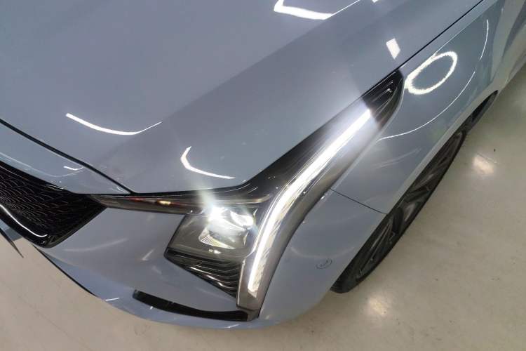 Used Cadillac CT5 2025 28T Track Performance Edition + Peak Track Optional Package
