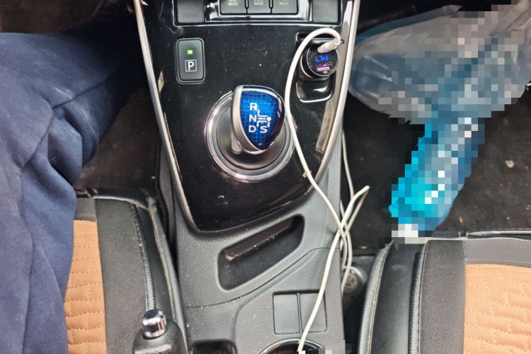 Used Toyota Corolla 2016 Dual-Engine 1.8L E-CVT Elite Edition
