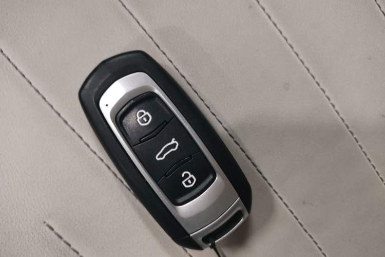 Used Geely Galaxy Panda 2025 210km Panda Rider Vehicle Key