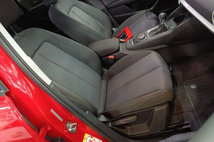 Used Audi Q2L 2021 35 TFSI Progressive Dynamic Edition