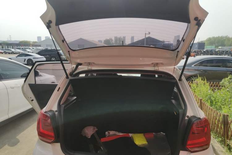 Used Volkswagen Polo 2018 1.5L Automatic Advanced Driving Model