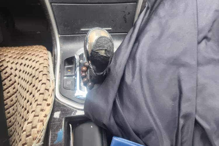 Used CHANGAN Raeton 2014 1.8T Automatic Elite Anniversary Edition China V Standard